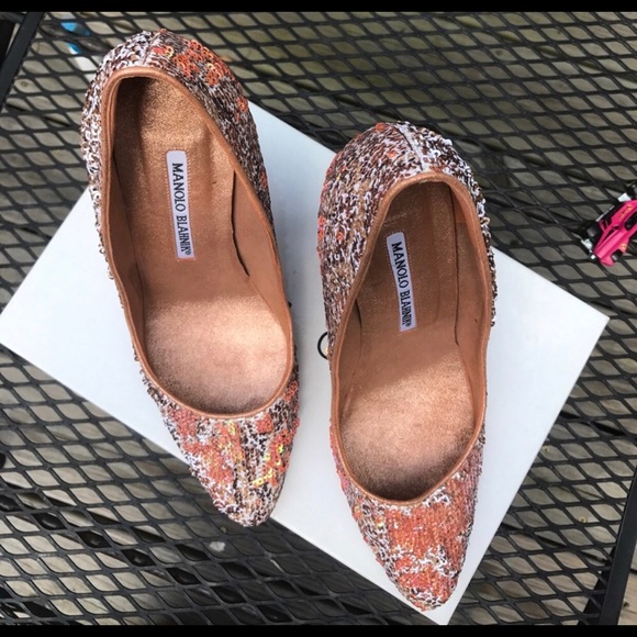 ***SOLD***Manolo Blahnik Tuccio Wanda Snake Heels - Picture 2 of 8